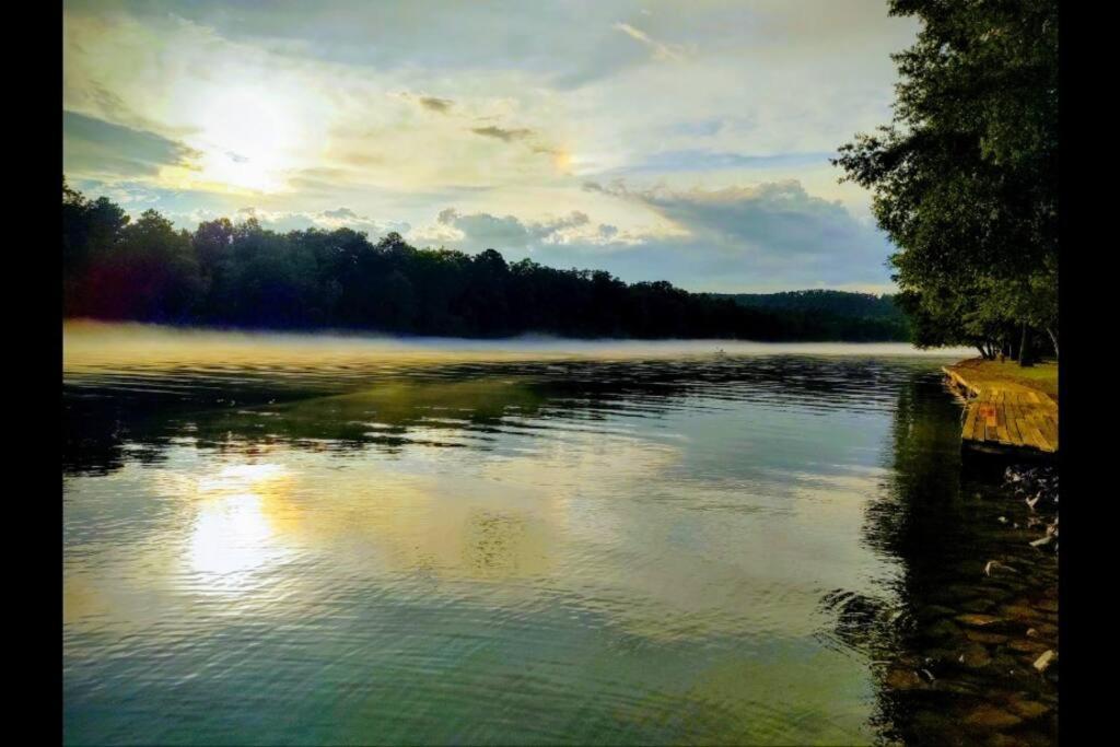 Perfect Lake Retreat Hot Springs Zewnętrze zdjęcie
